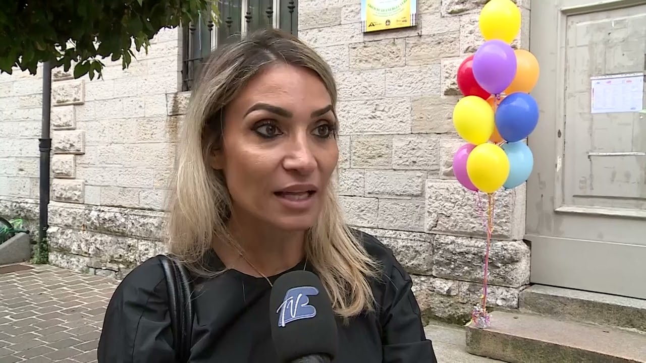 Etg - Como, un albero donato alla primaria “Sauro” e alla materna “Carluccio”