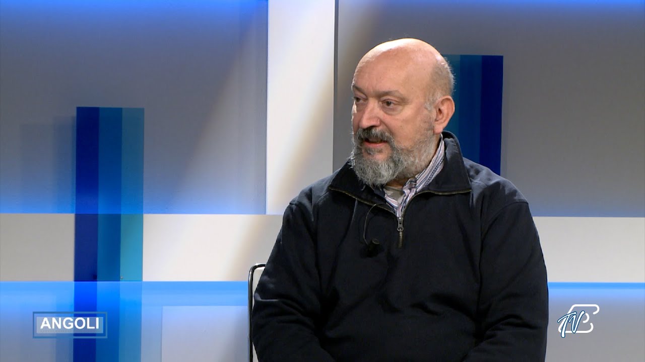 ANGOLI 8/12/2025: LA TRADIZIONE DELL'ALBERO DI NATALE