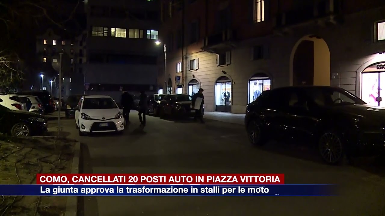 Etg - Como, i posti auto in piazza Vittoria diventano stalli per le moto