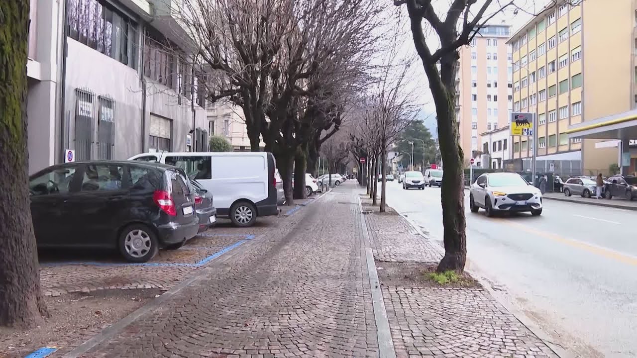 Danni alle auto in sosta, denunciato 47enne svizzero