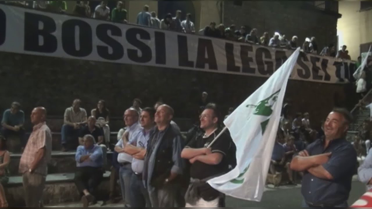 Addio a Umberto Bossi, storico fondatore della Lega Nord