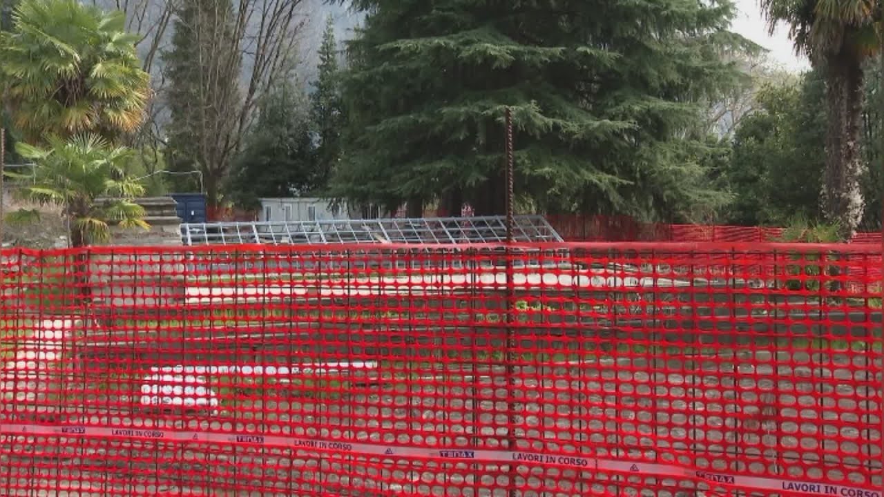 Serre di Villa Olmo, montati gli infissi