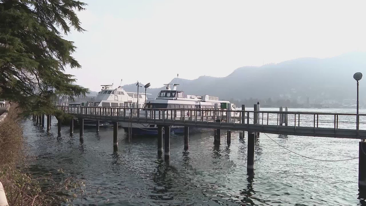 Pulizia del primo bacino del Lago di Como