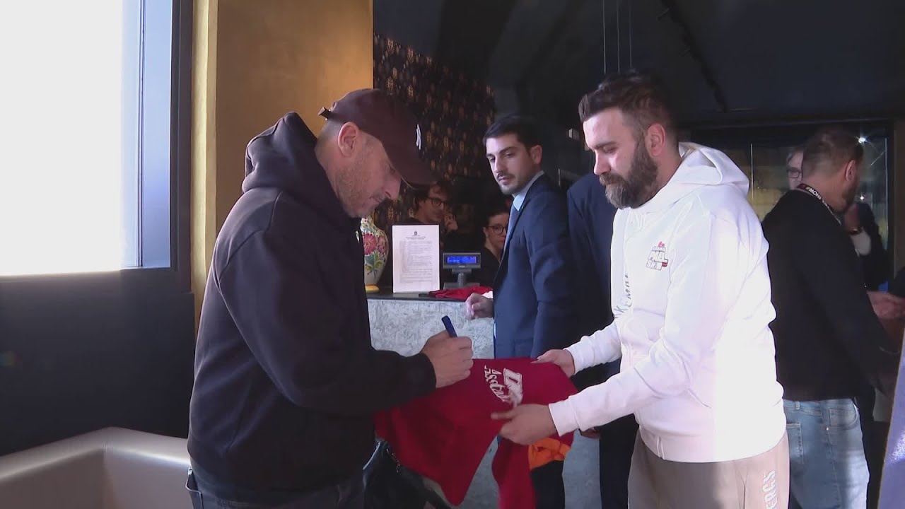 Padel a Como con grandi firme del calcio