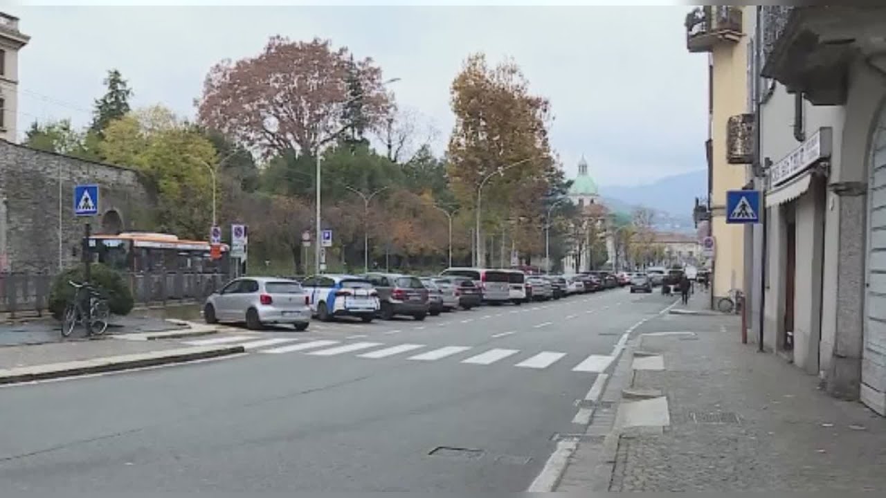Como, ragazza di 23 anni palpeggiata in viale Lecco
