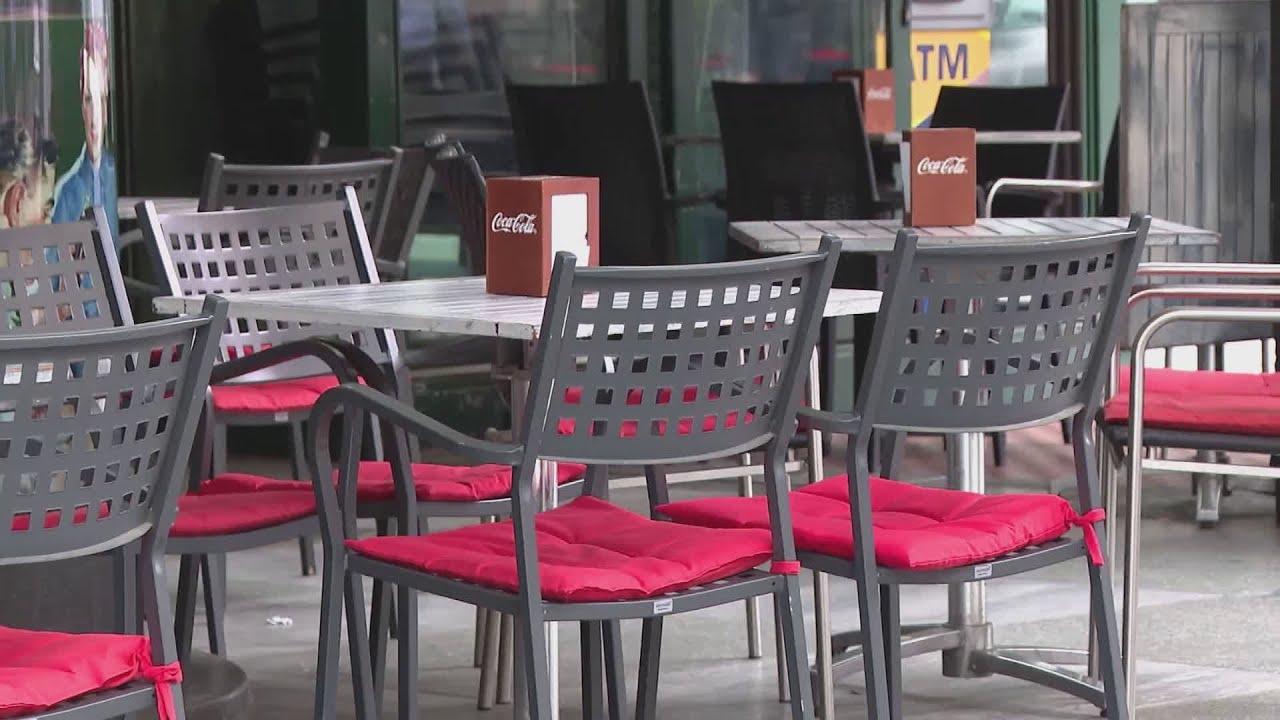 Dehor, stop del Tar alla rimozione in piazza Perretta