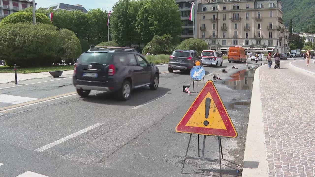 Lungolago di Como, ristretta la carreggiata
