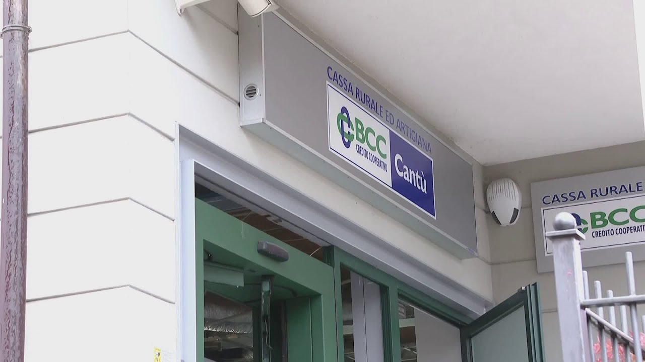 Assalto al bancomat nella notte a Cermenate