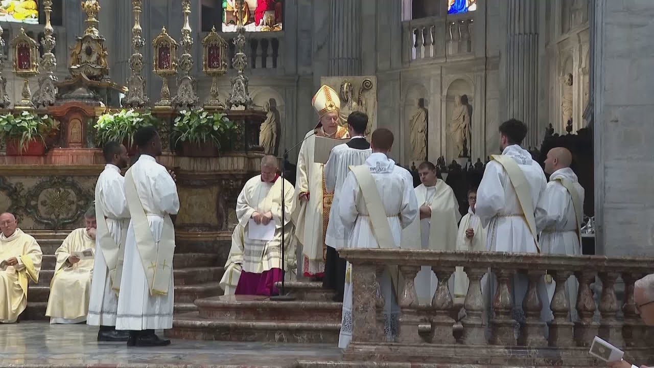 Como, in Duomo l’ordinazione di sei nuovi sacerdoti