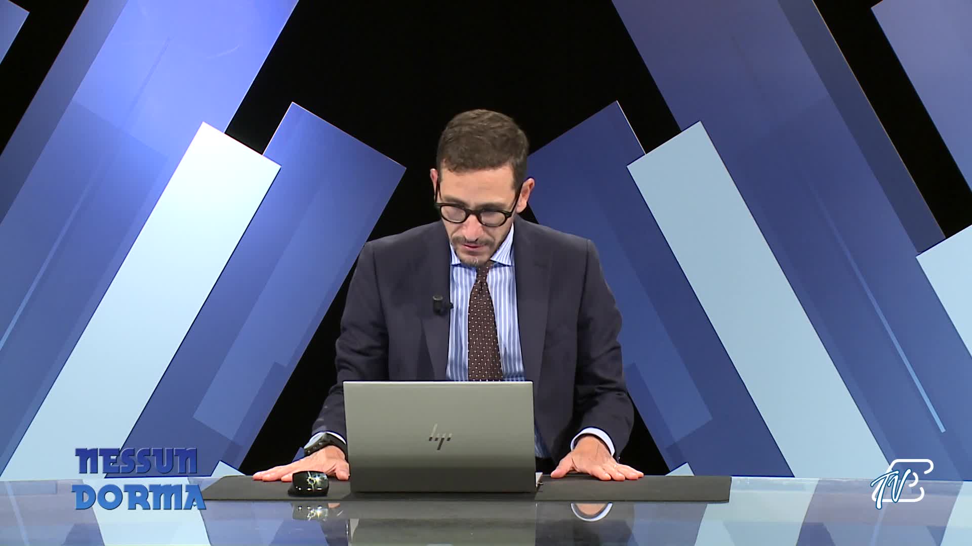 ESTREMI CHE (NON) SI TOCCANO: DA VANNACCI A RIFONDAZIONE 02-10-2026